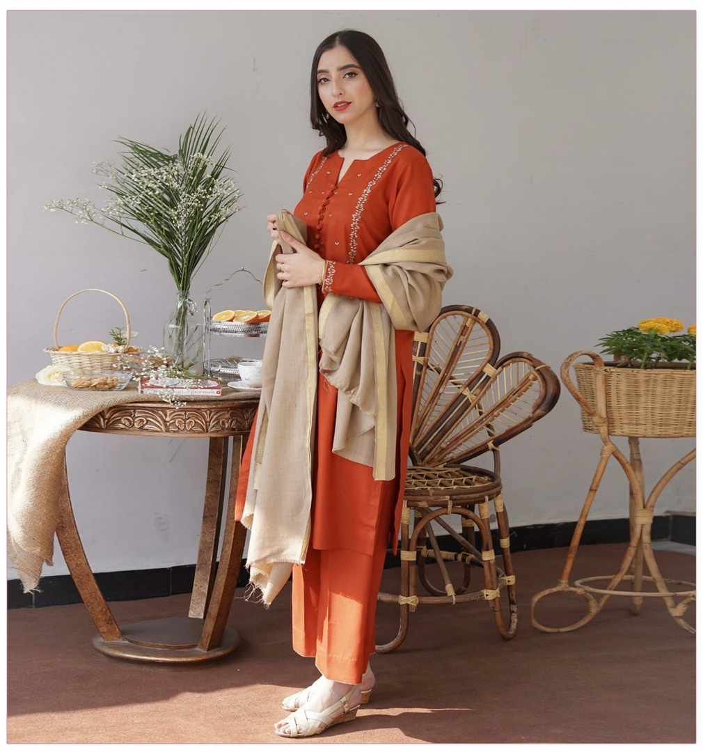 aisiling dhanak suit