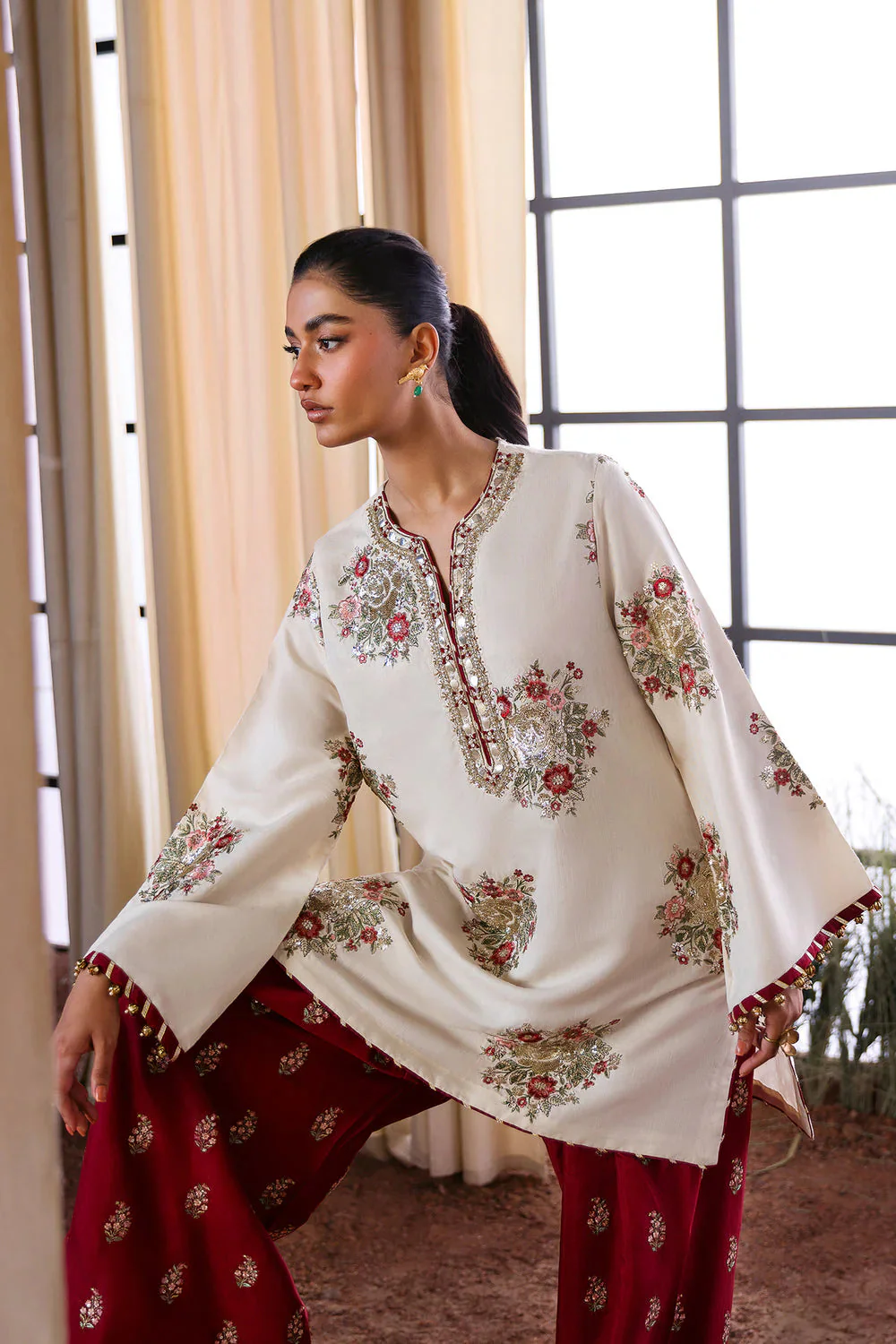 Unstitched Embroidered Lawn - 2 PC - Image 2