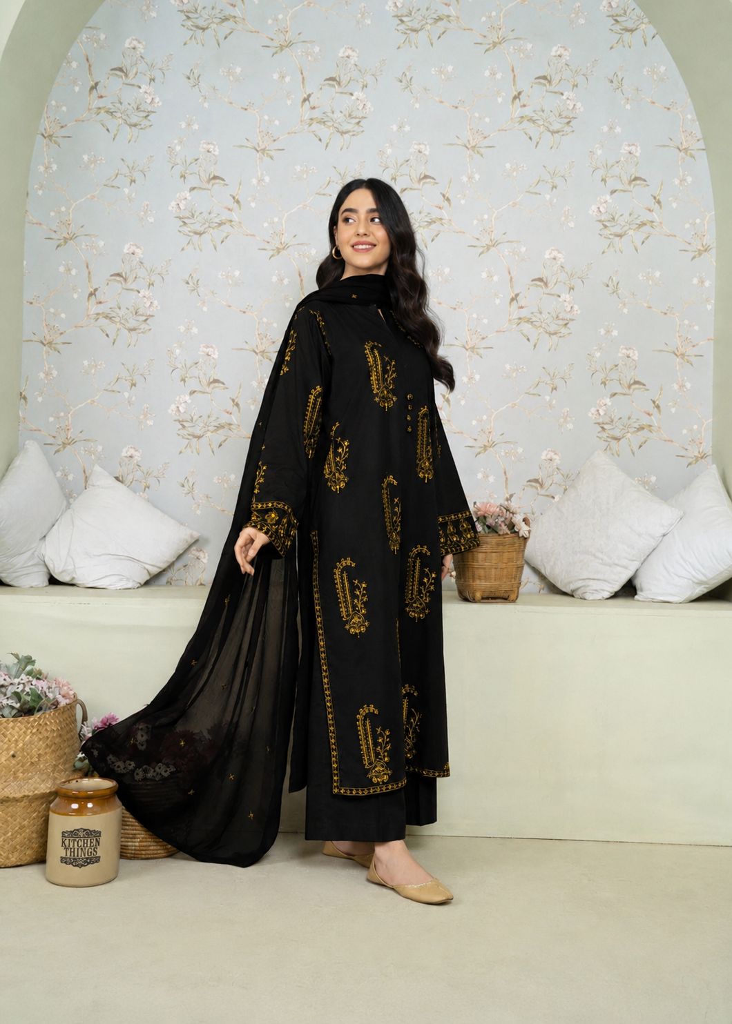 Unstitched Embroidered Lawn 3 Piece Suit - Image 2