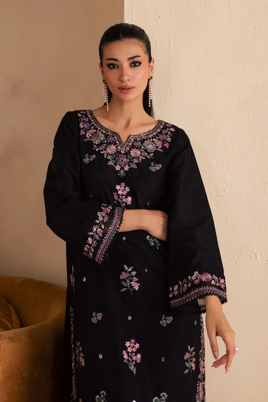 Unstitched Embroidered Dhanak - 2 PC - Image 2